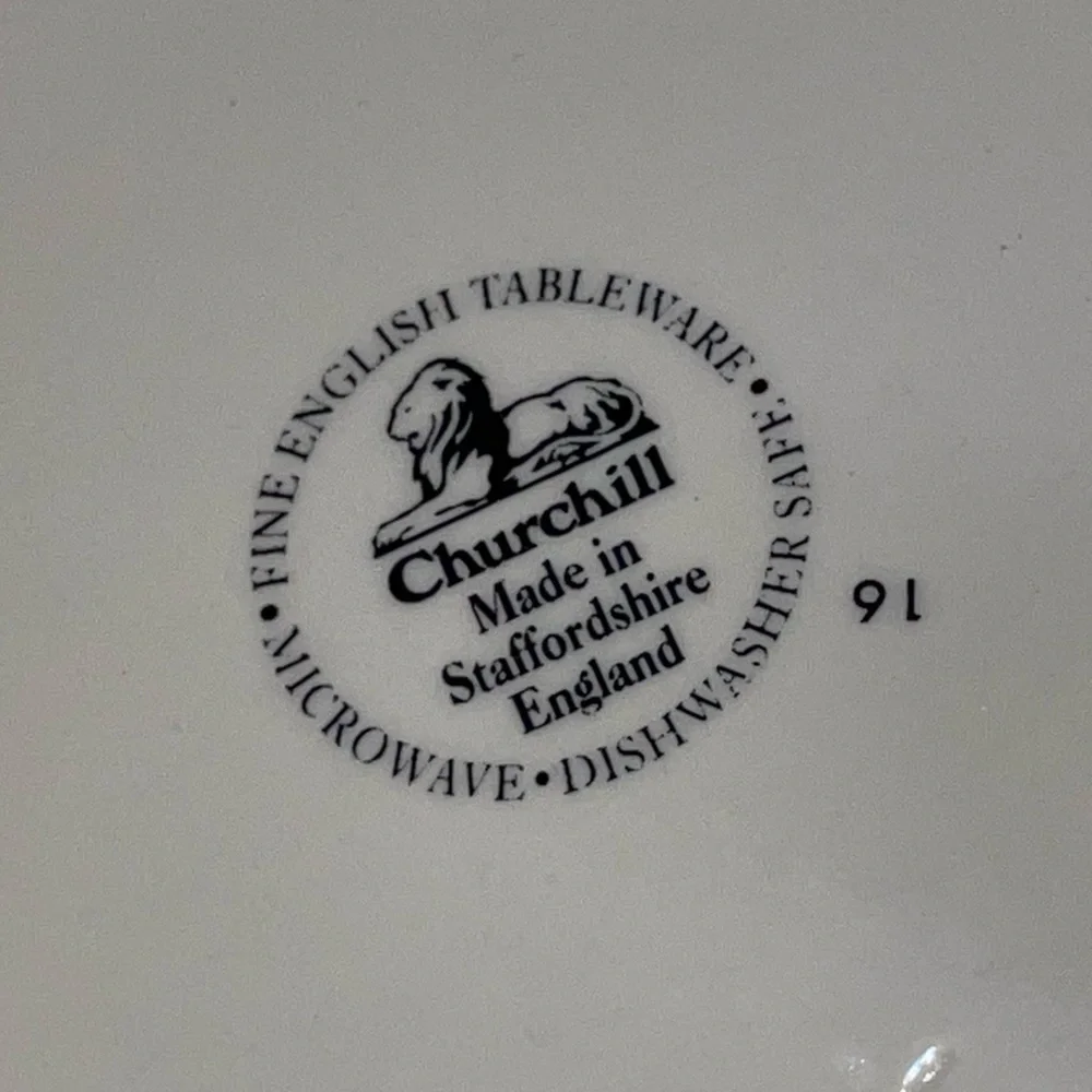 Churchill England Briar Rose Collection Serving Bowl with Lid